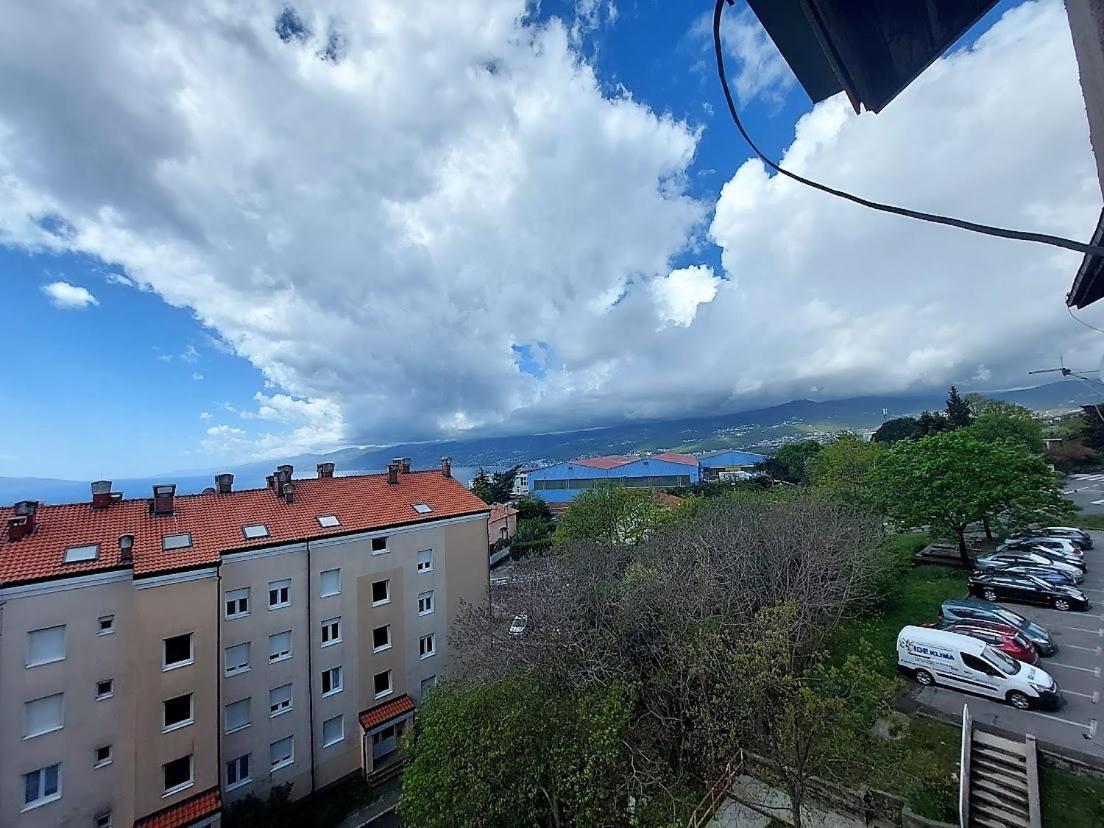 Urban Nest, Sunny Apartment 4 Stars Rijeka Eksteriør billede