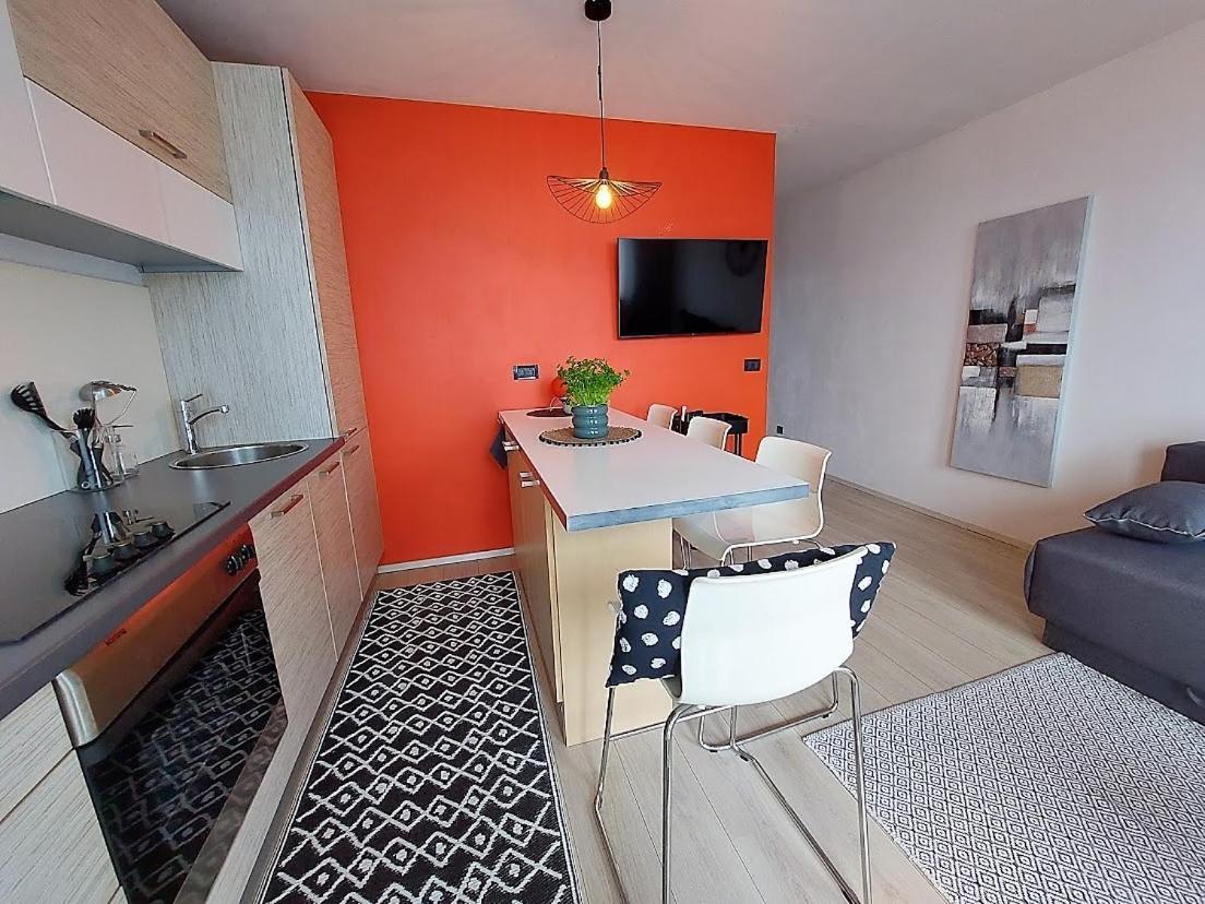 Urban Nest, Sunny Apartment 4 Stars Rijeka Eksteriør billede