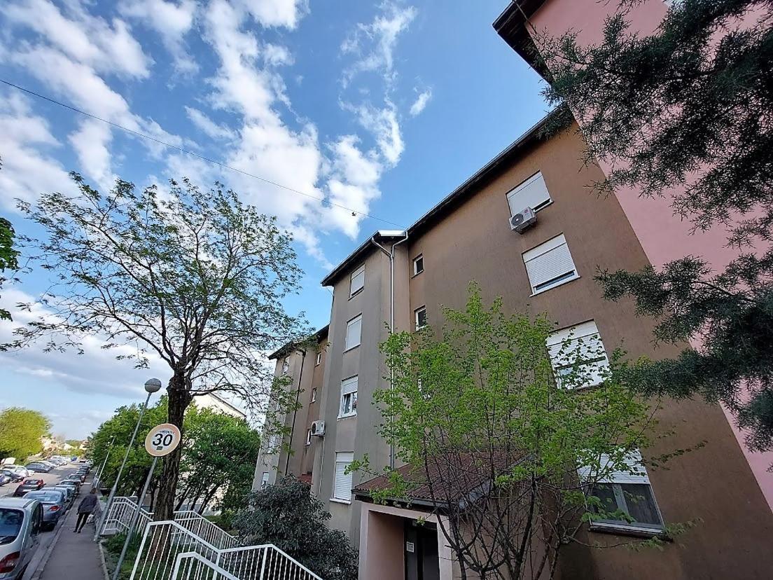 Urban Nest, Sunny Apartment 4 Stars Rijeka Eksteriør billede